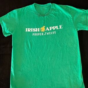 Irish apple property 12 T-shirt